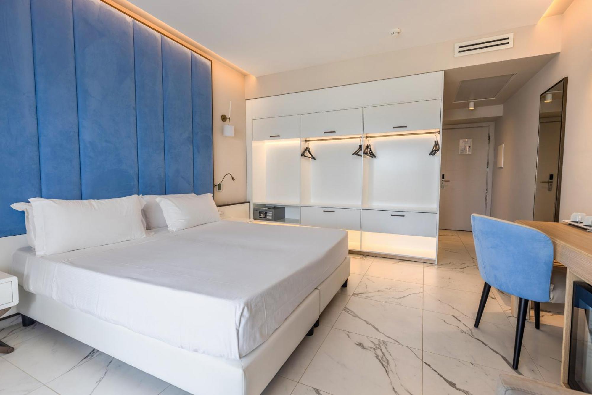 Chambre Double avec Baignoire Spa